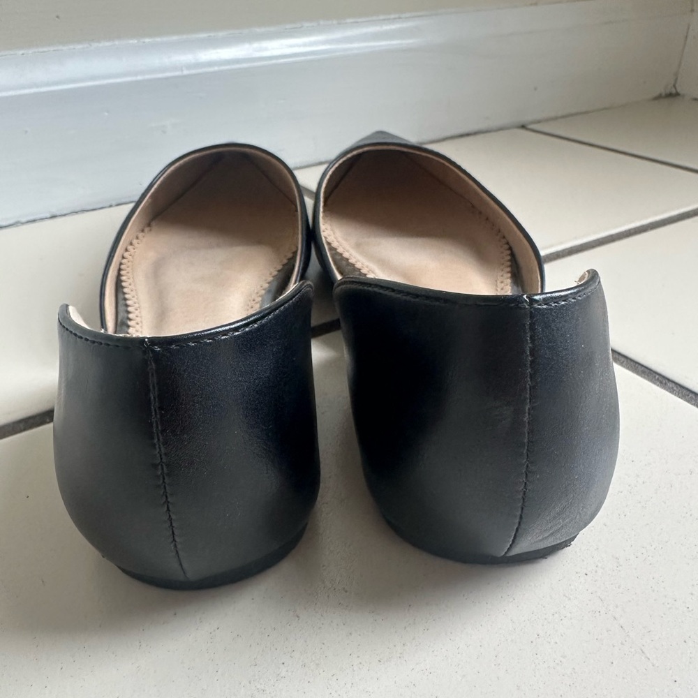 Black Faux Leather Flats- Size 7 - Picture 5 of 6